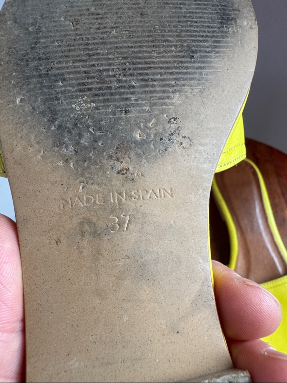L'INTERVALLE Yellow Leather Slide Sandals - Picture 4 of 7